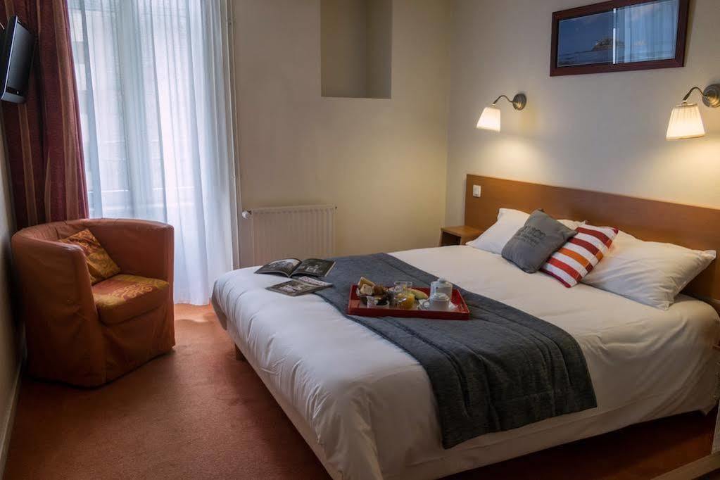 Hotel Du Port Morlaix Eksteriør billede